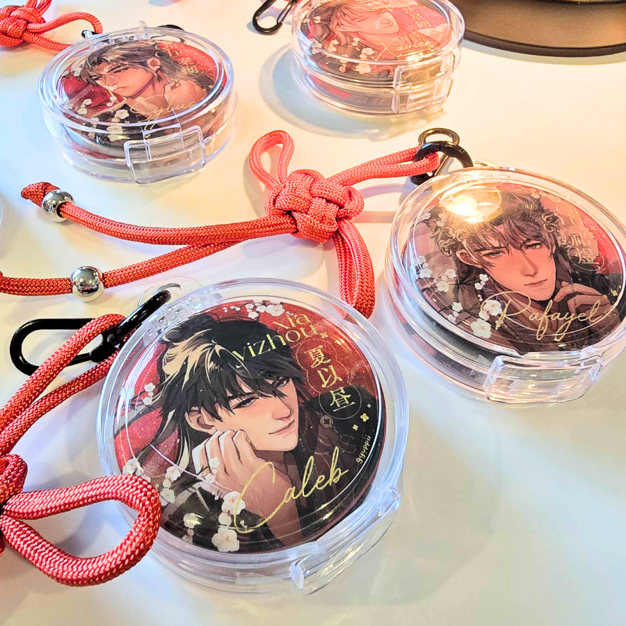 Love and Deepspace 吉祥結 Lucky Knot Tassel + Badge Case Holder